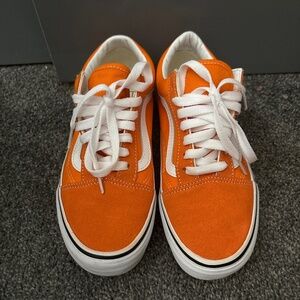 Low top Vans